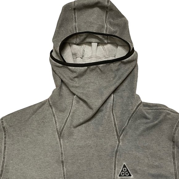 Nike ACG Rare Masked Sweatshirt - Picture 2 of 6